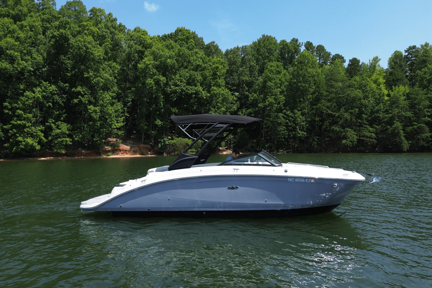 Slide: The Image of Sea Ray SDX 270 2023 - 0
