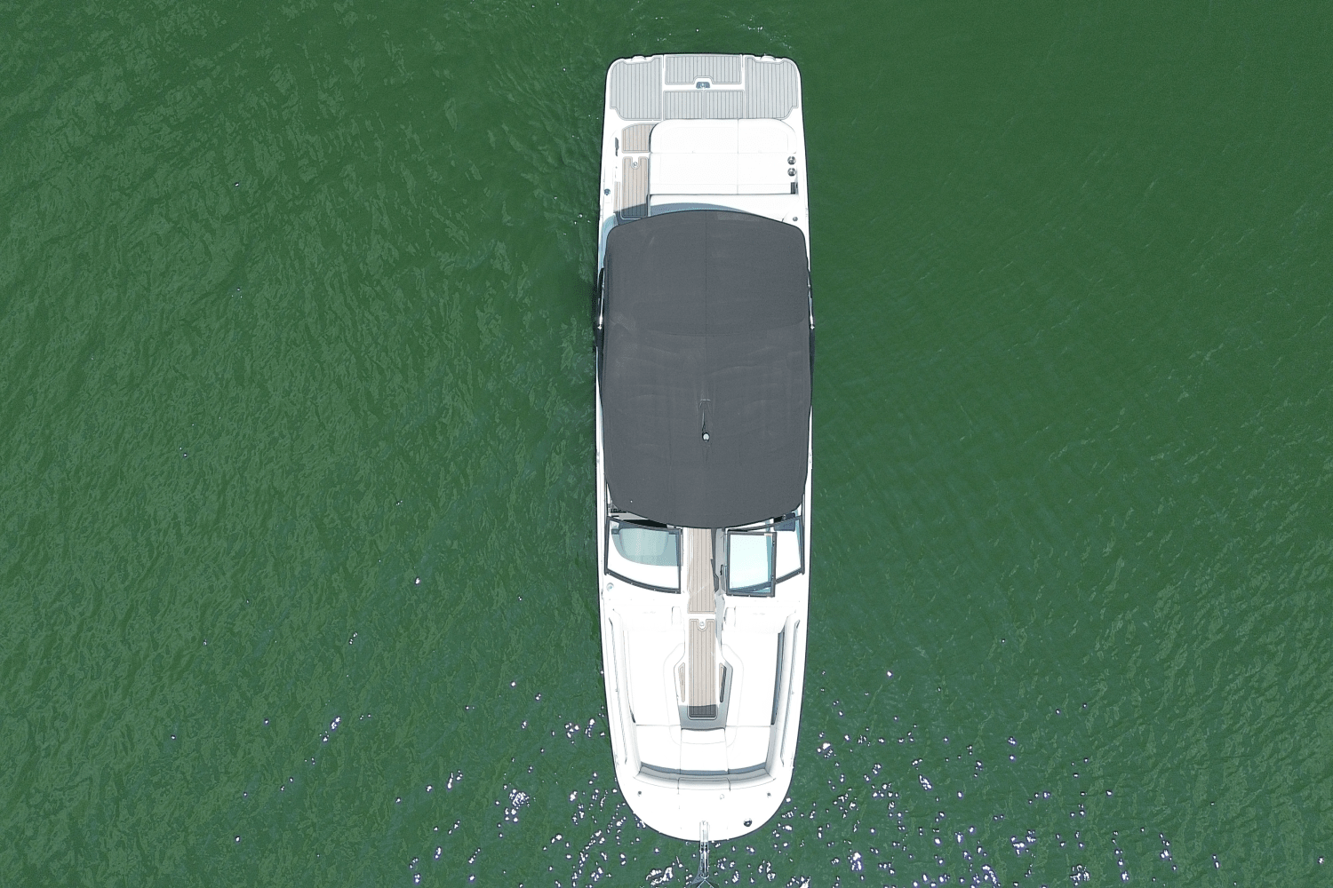 Slide: The Image of Sea Ray SDX 270 2023 - 6