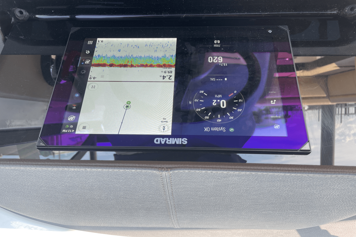 Slide: The Image of Sea Ray SDX 270 Outboard 2024 - 13