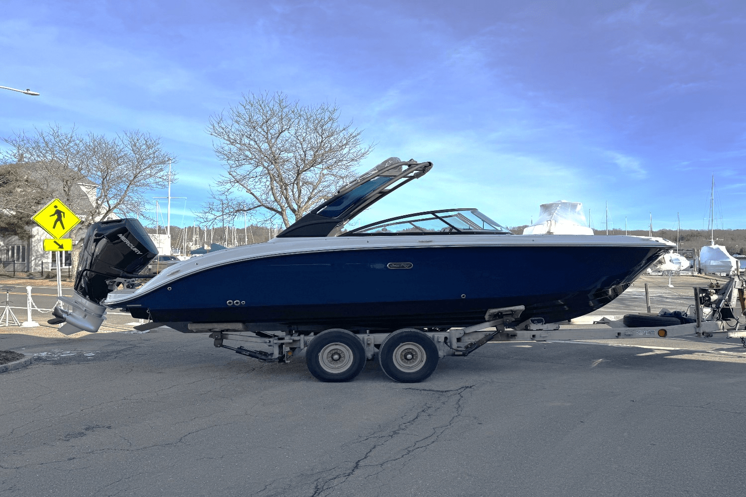 Slide: The Image of Sea Ray SDX 270 Outboard 2025 - 0