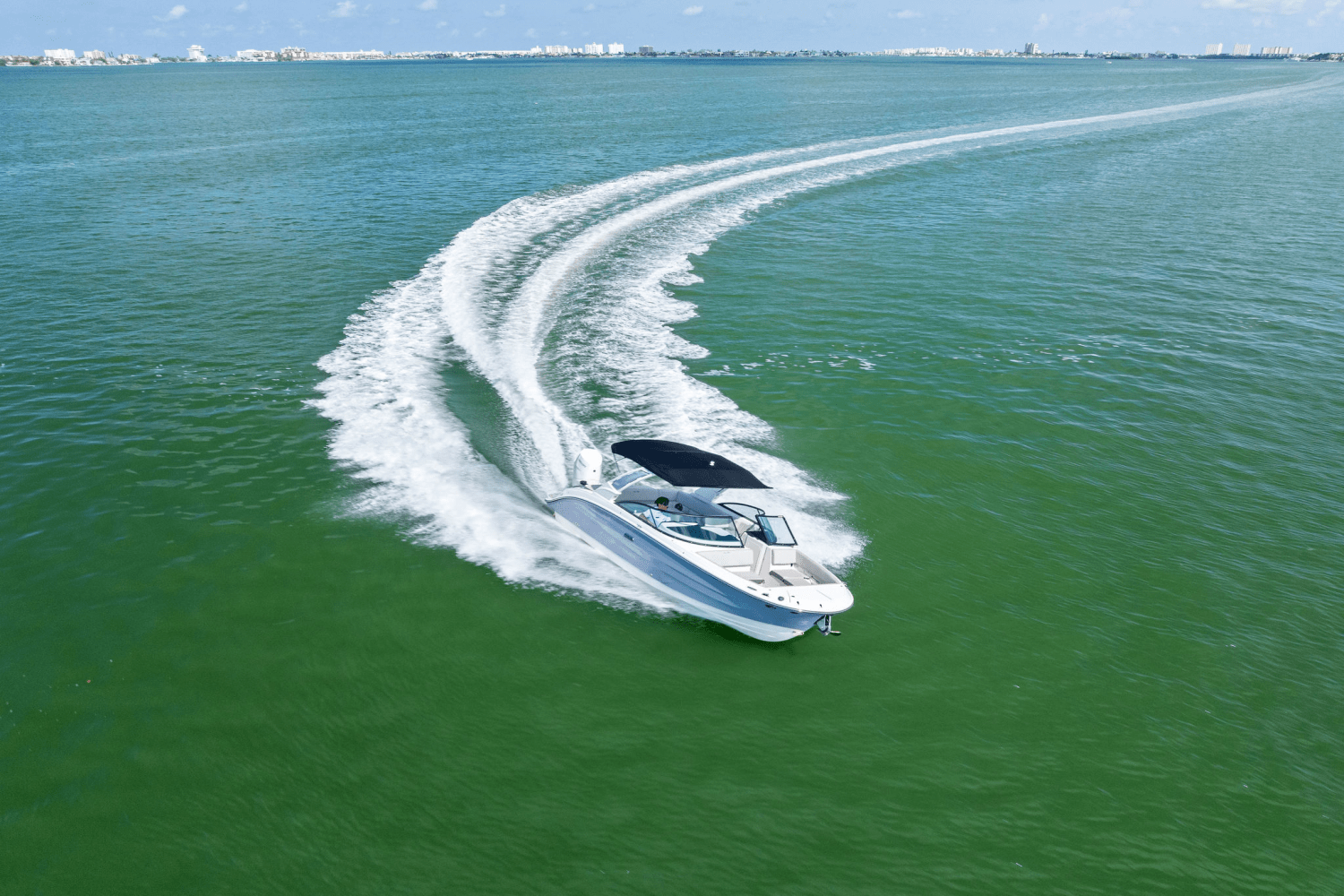 Slide: The Image of Sea Ray SDX 270 Outboard 2025 - 16