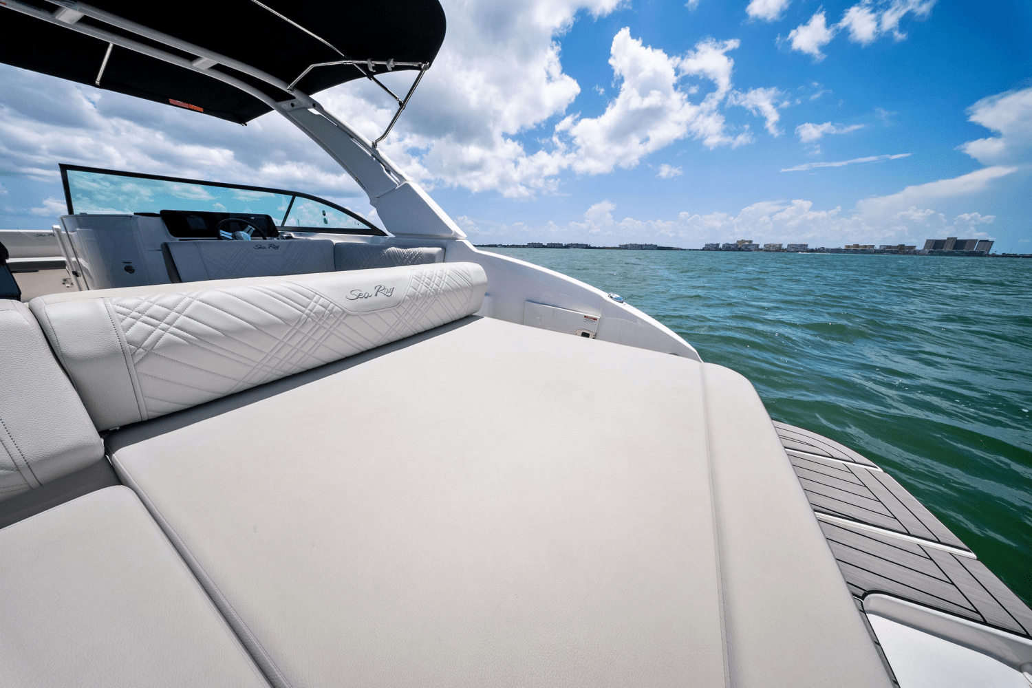 Slide: The Image of Sea Ray SDX 270 Outboard 2025 - 26