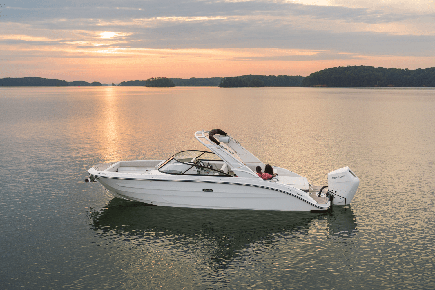 Slide: The Image of Sea Ray SDX 270 Outboard 2025 - 37
