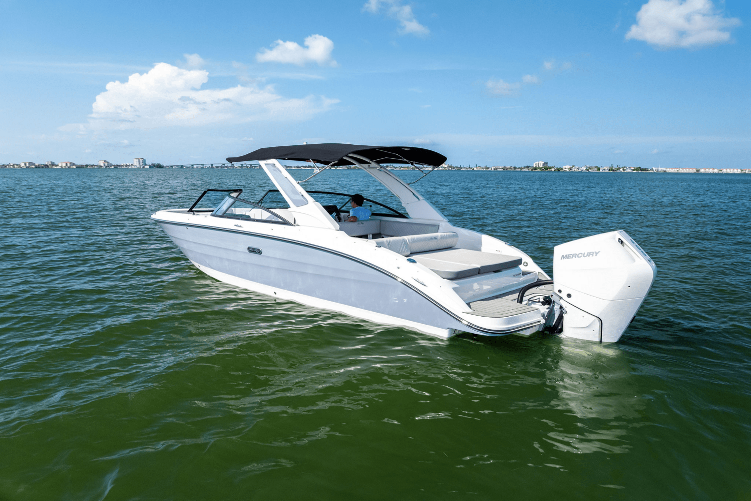 Slide: The Image of Sea Ray SDX 270 Outboard 2025 - 4