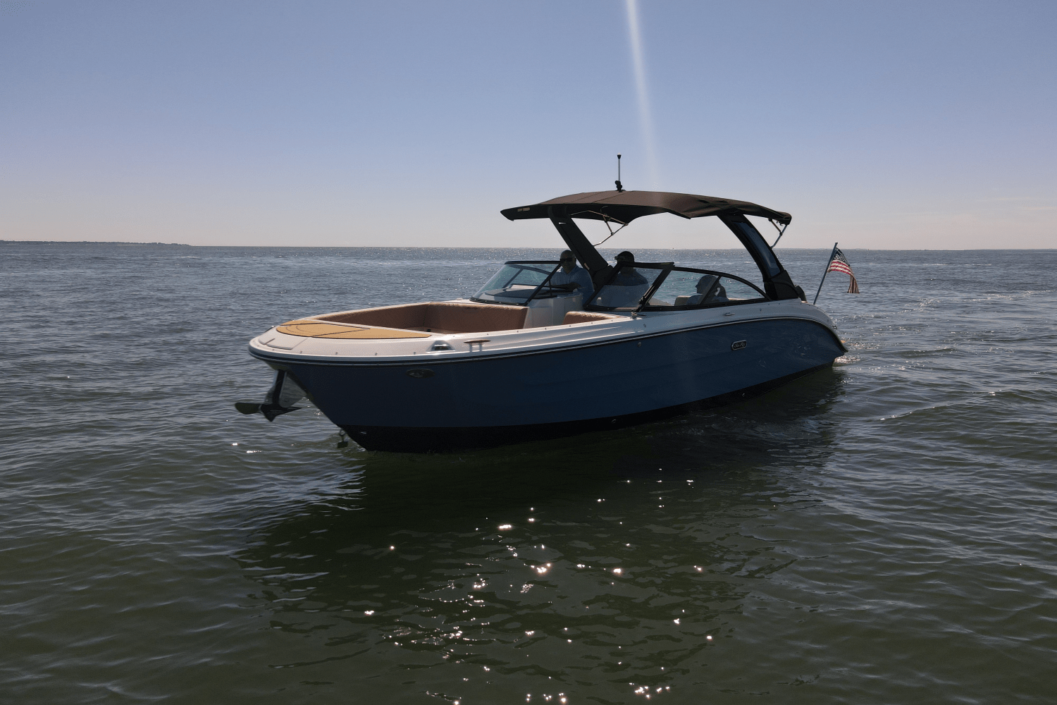 Slide: The Image of Sea Ray SDX 270 Outboard 2025 - 5