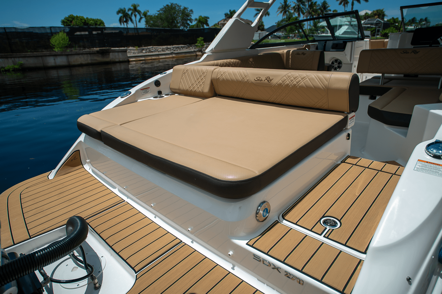 Slide: The Image of Sea Ray SDX 270 Outboard 2025 - 5