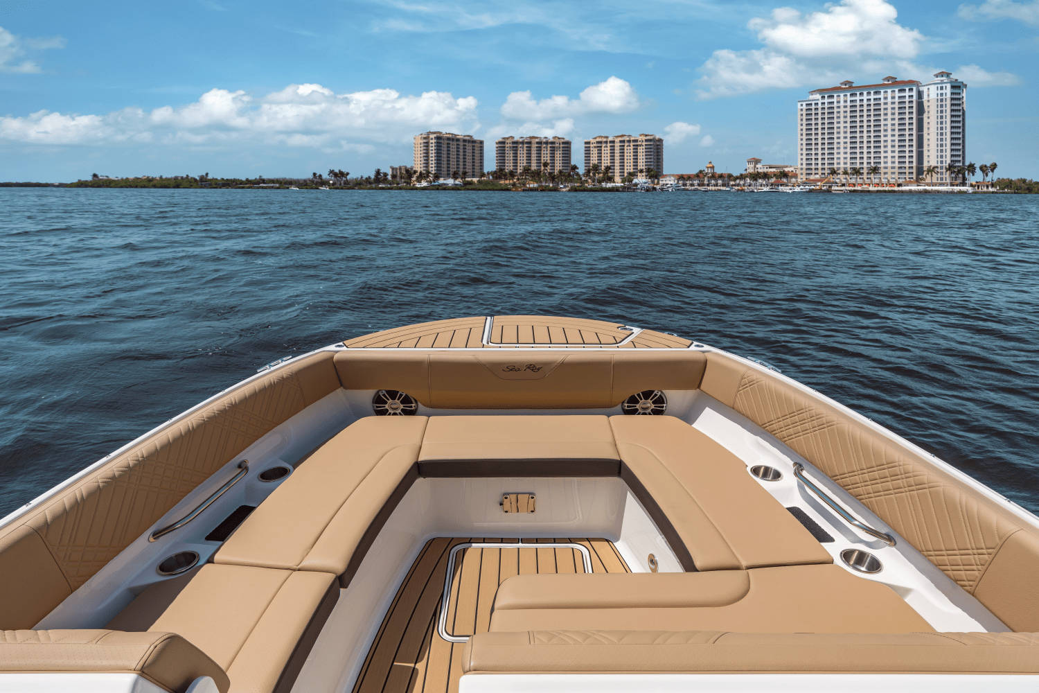 Slide: The Image of Sea Ray SDX 270 Outboard 2025 - 8