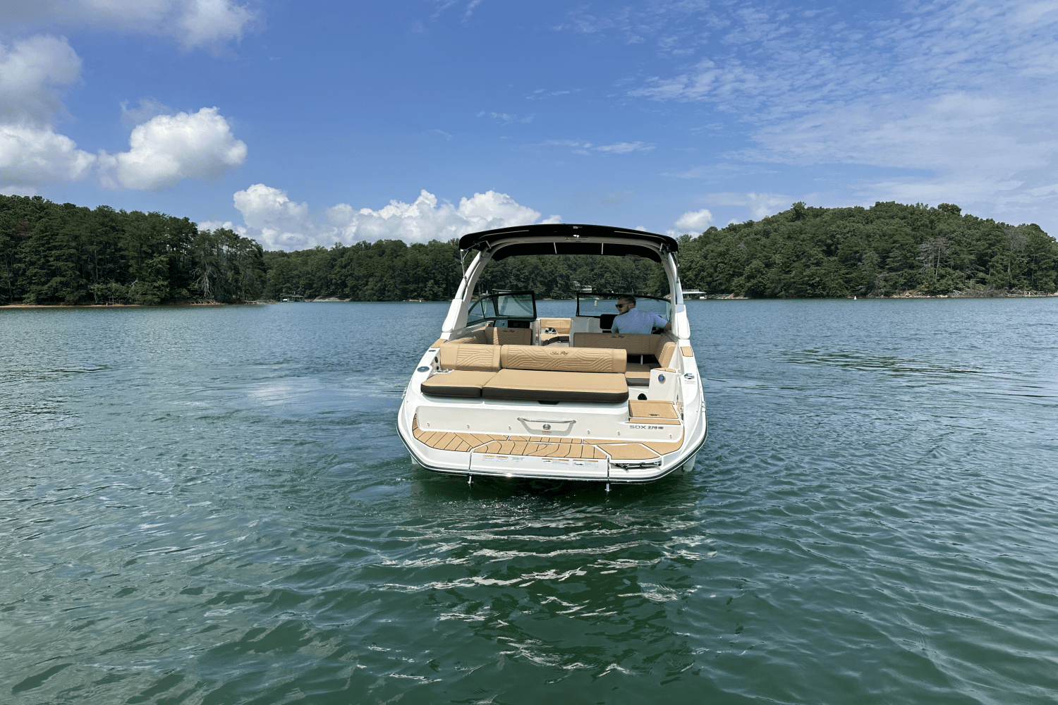 Slide: The Image of Sea Ray SDX 270 Surf 2025 - 10