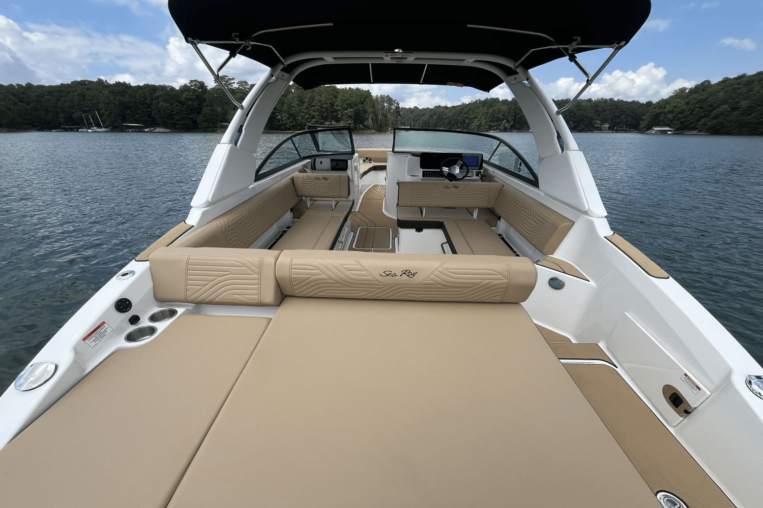 Slide: The Image of Sea Ray SDX 270 Surf 2025 - 14