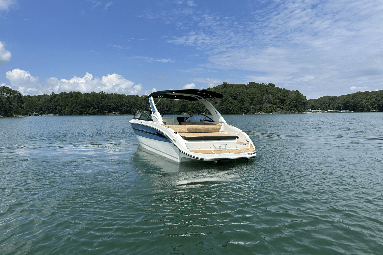 Slide: The Image of Sea Ray SDX 270 Surf 2025 - 9