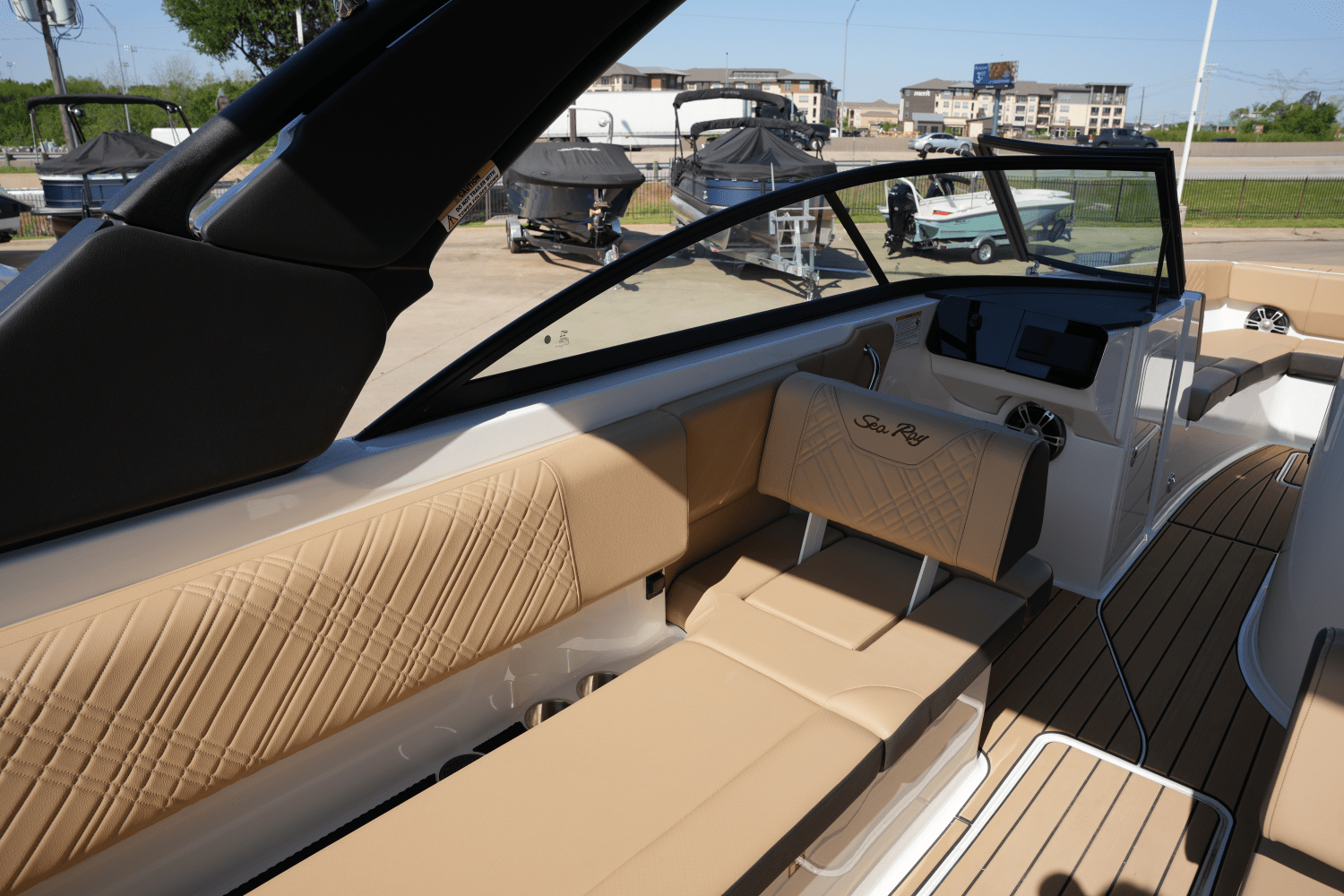 Slide: The Image of Sea Ray SDX 270 Surf 2025 - 9