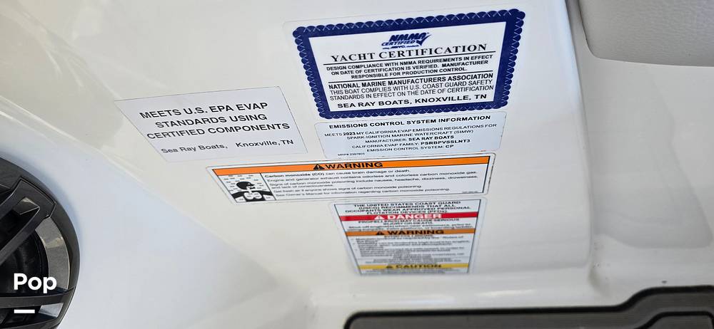 Slide: The Image of Sea Ray SDX 290 Outboard 2023 - 112