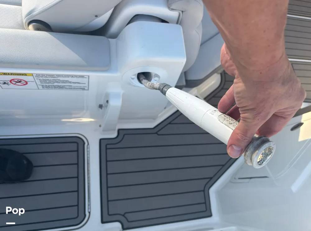 Slide: The Image of Sea Ray SDX 290 Outboard 2023 - 173