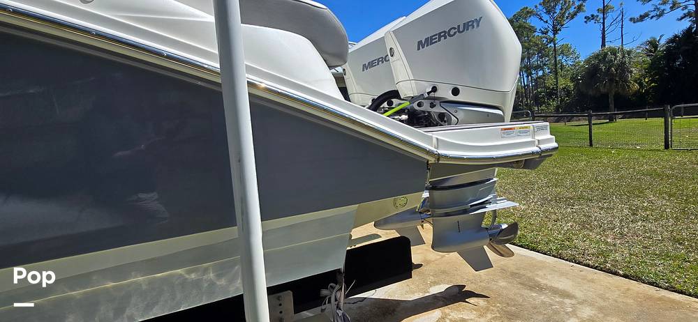 Slide: The Image of Sea Ray SDX 290 Outboard 2023 - 24
