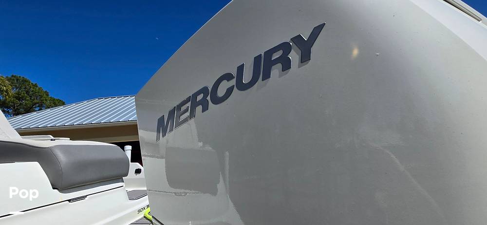 Slide: The Image of Sea Ray SDX 290 Outboard 2023 - 53