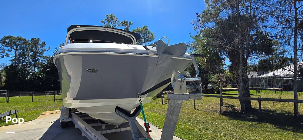 Slide: The Image of Sea Ray SDX 290 Outboard 2023 - 6