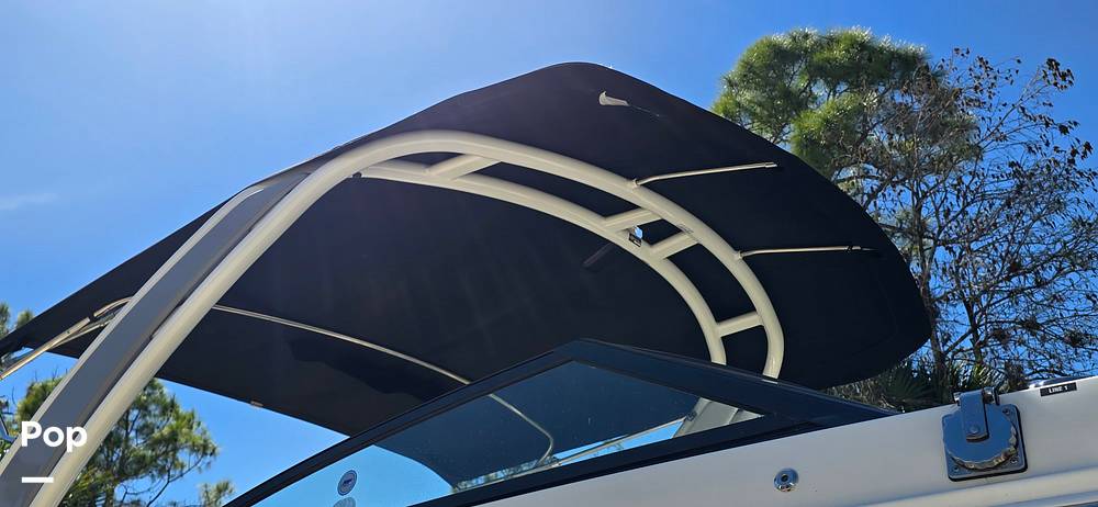 Slide: The Image of Sea Ray SDX 290 Outboard 2023 - 61