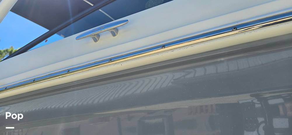 Slide: The Image of Sea Ray SDX 290 Outboard 2023 - 63