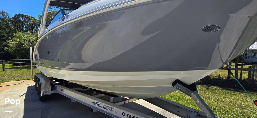 Slide: The Image of Sea Ray SDX 290 Outboard 2023 - 8