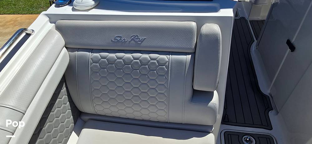 Slide: The Image of Sea Ray SDX 290 Outboard 2023 - 84