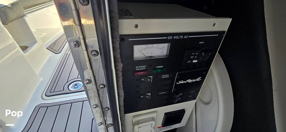 Slide: The Image of Sea Ray SDX 290 Outboard 2023 - 96