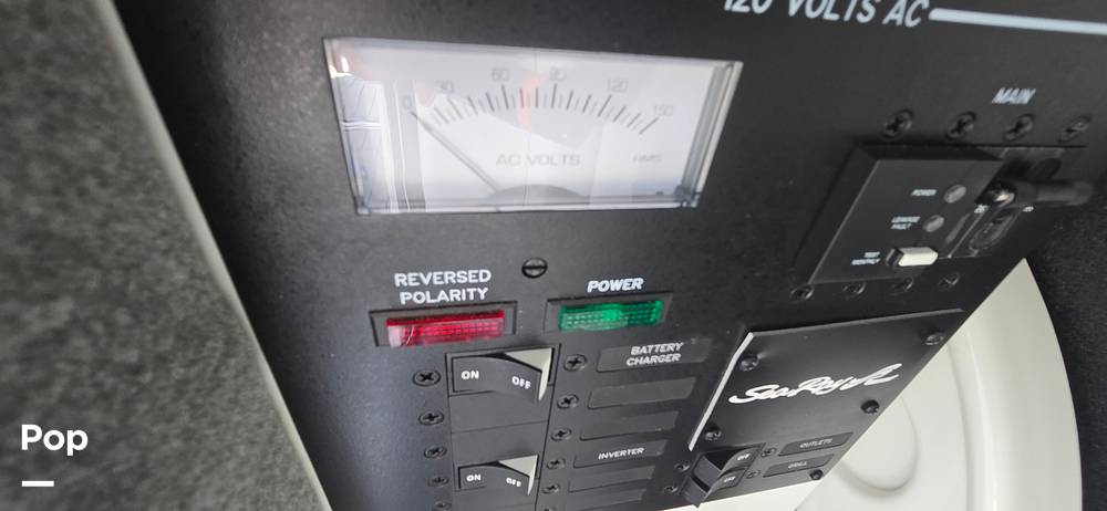 Slide: The Image of Sea Ray SDX 290 Outboard 2023 - 97