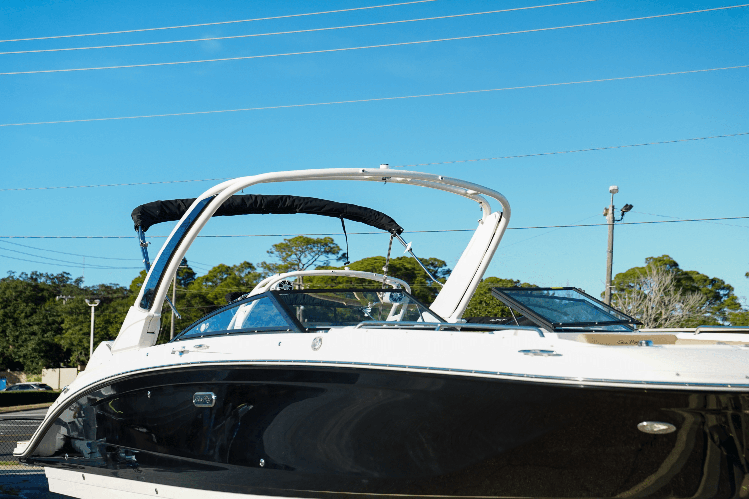 Slide: The Image of Sea Ray SDX 290 Outboard 2025 - 2