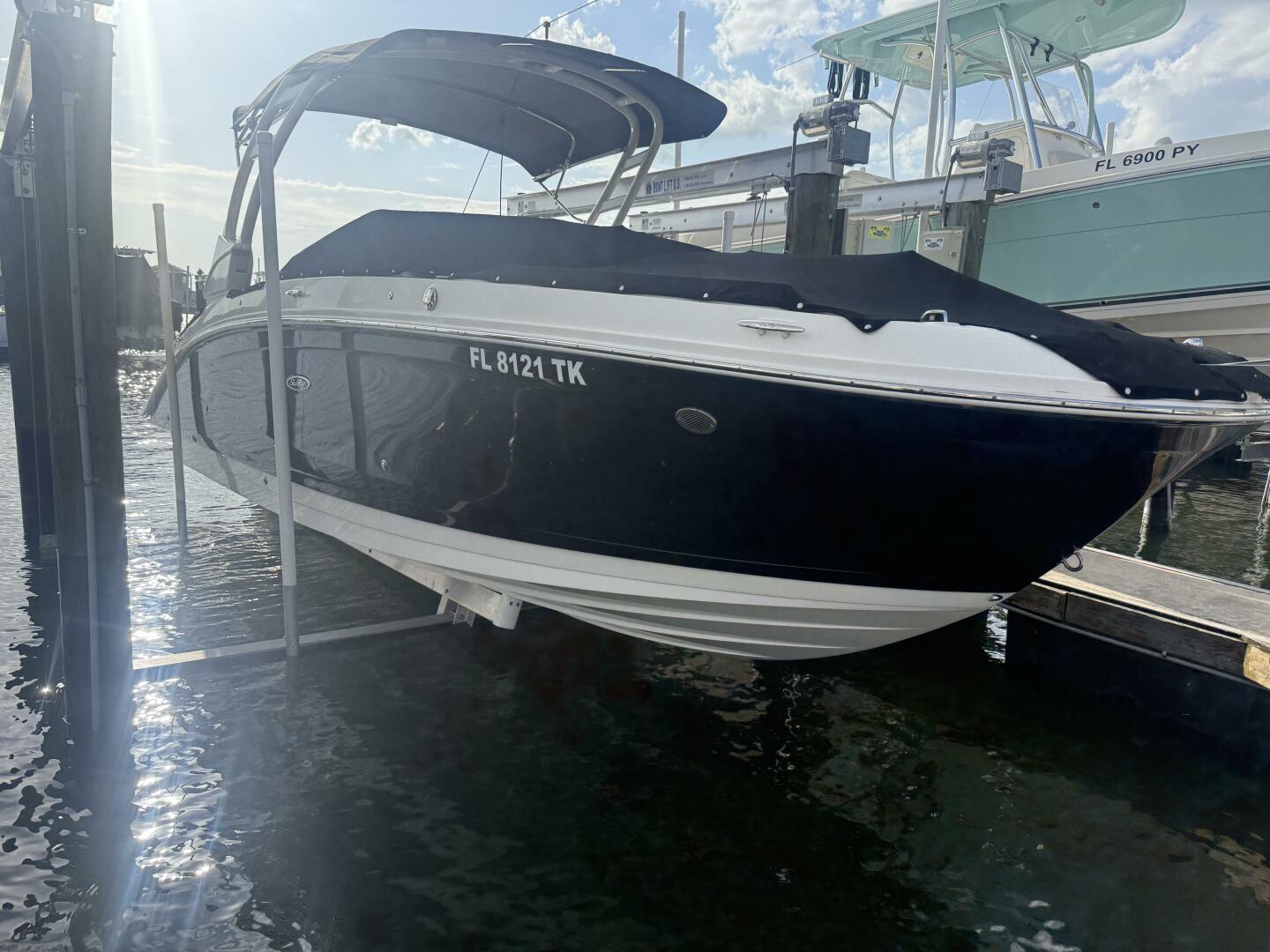 Slide: The Image of Sea Ray SDX OB 2023 - 5354059