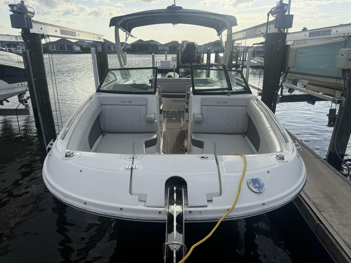 Slide: The Image of Sea Ray SDX OB 2023 - 5354123