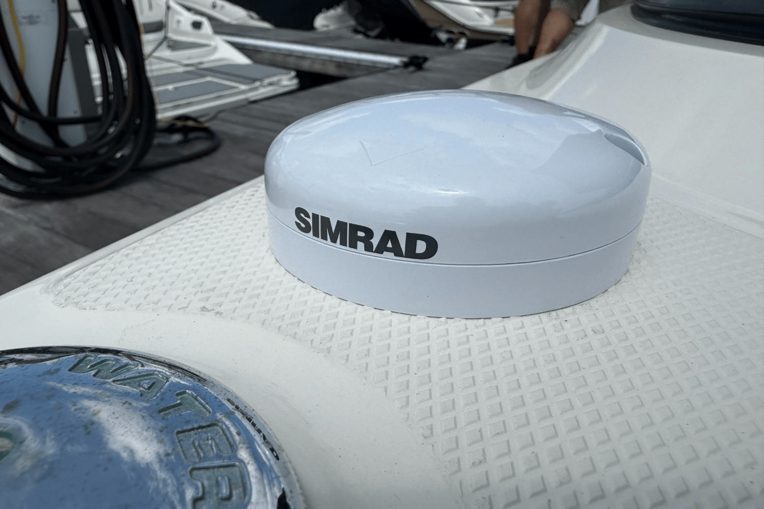 Slide: The Image of Sea Ray SLX 250 2021 - 33