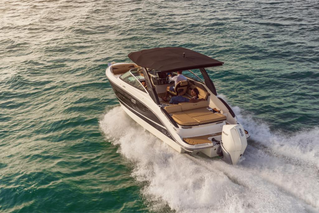 Slide: The Image of Sea Ray SLX 260 Outboard 2024 - 3