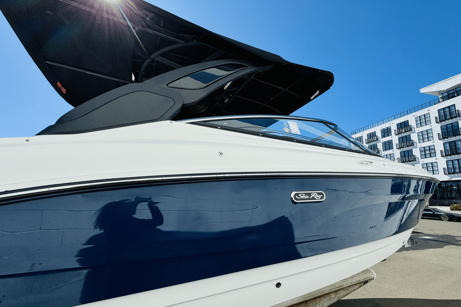 Slide: The Image of Sea Ray SLX 260 Outboard 2025 - 4