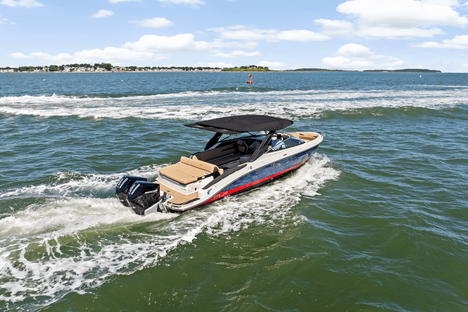 Slide: The Image of Sea Ray SLX 280 2025 - 40