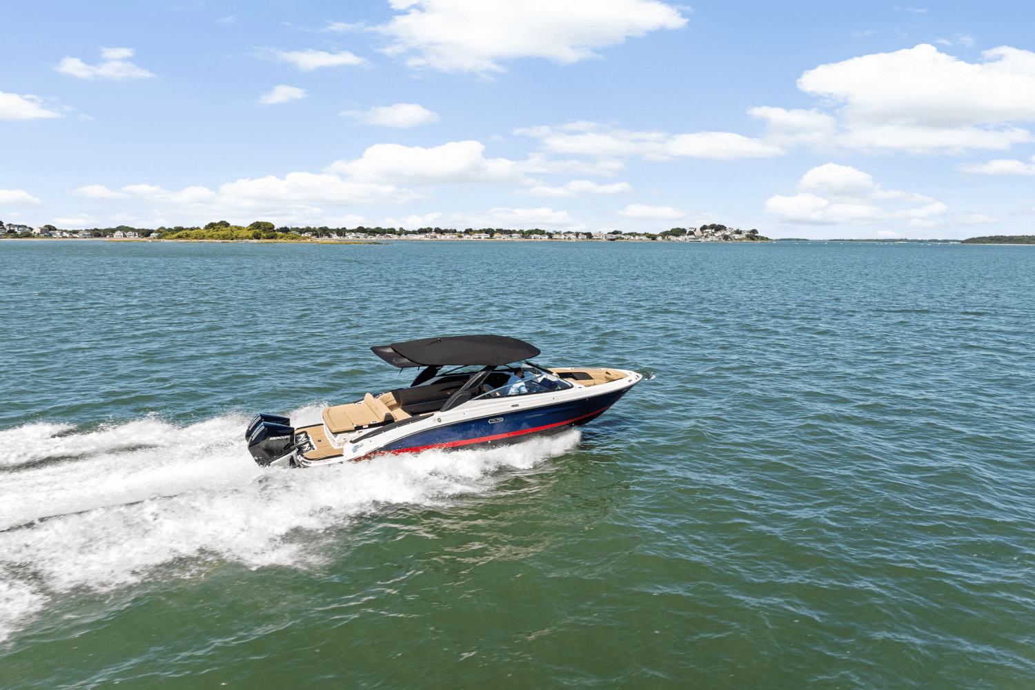 Slide: The Image of Sea Ray SLX 280 2025 - 41
