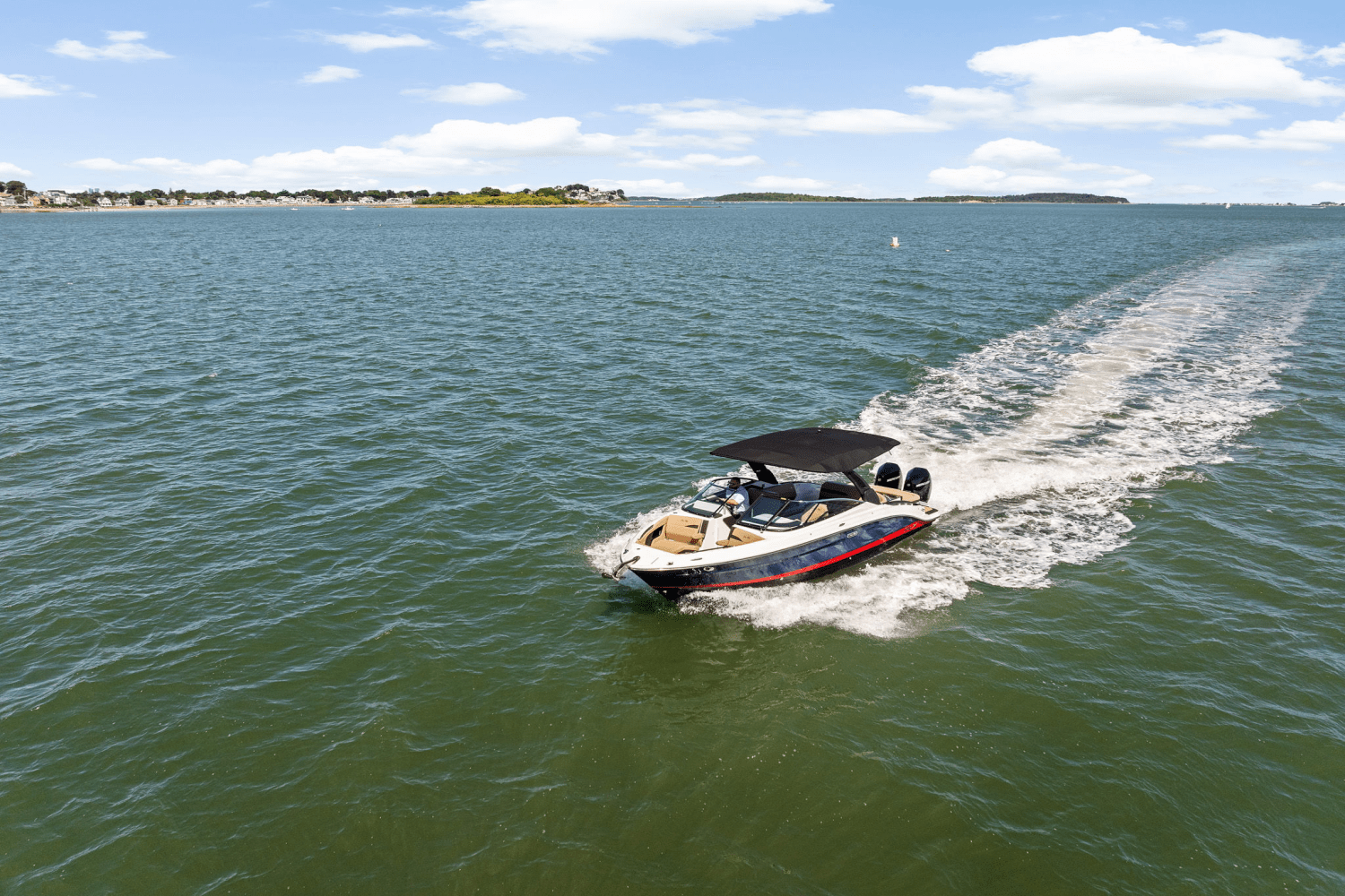 Slide: The Image of Sea Ray SLX 280 2025 - 46