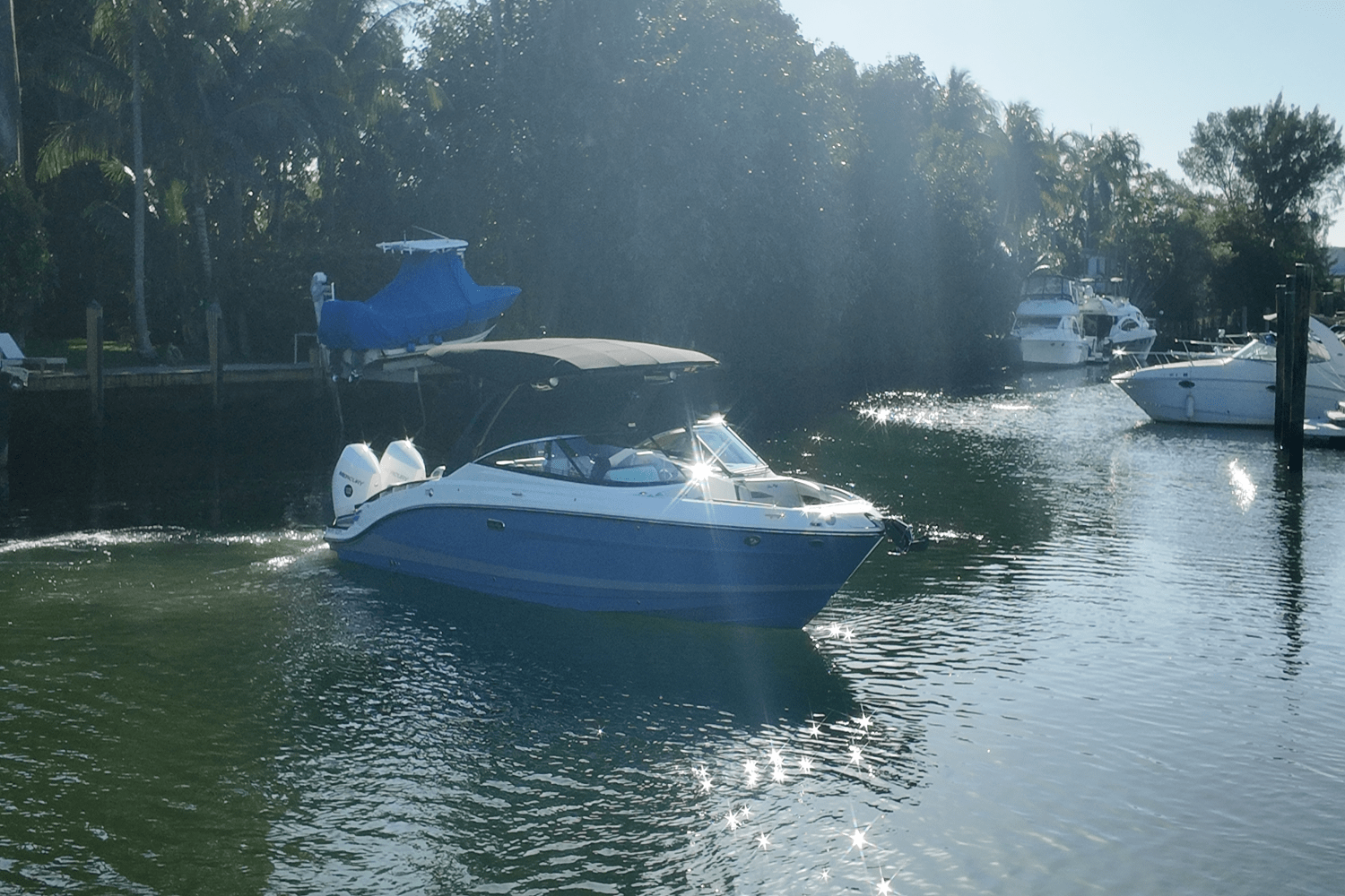 Slide: The Image of Sea Ray SLX 280 2025 - 7