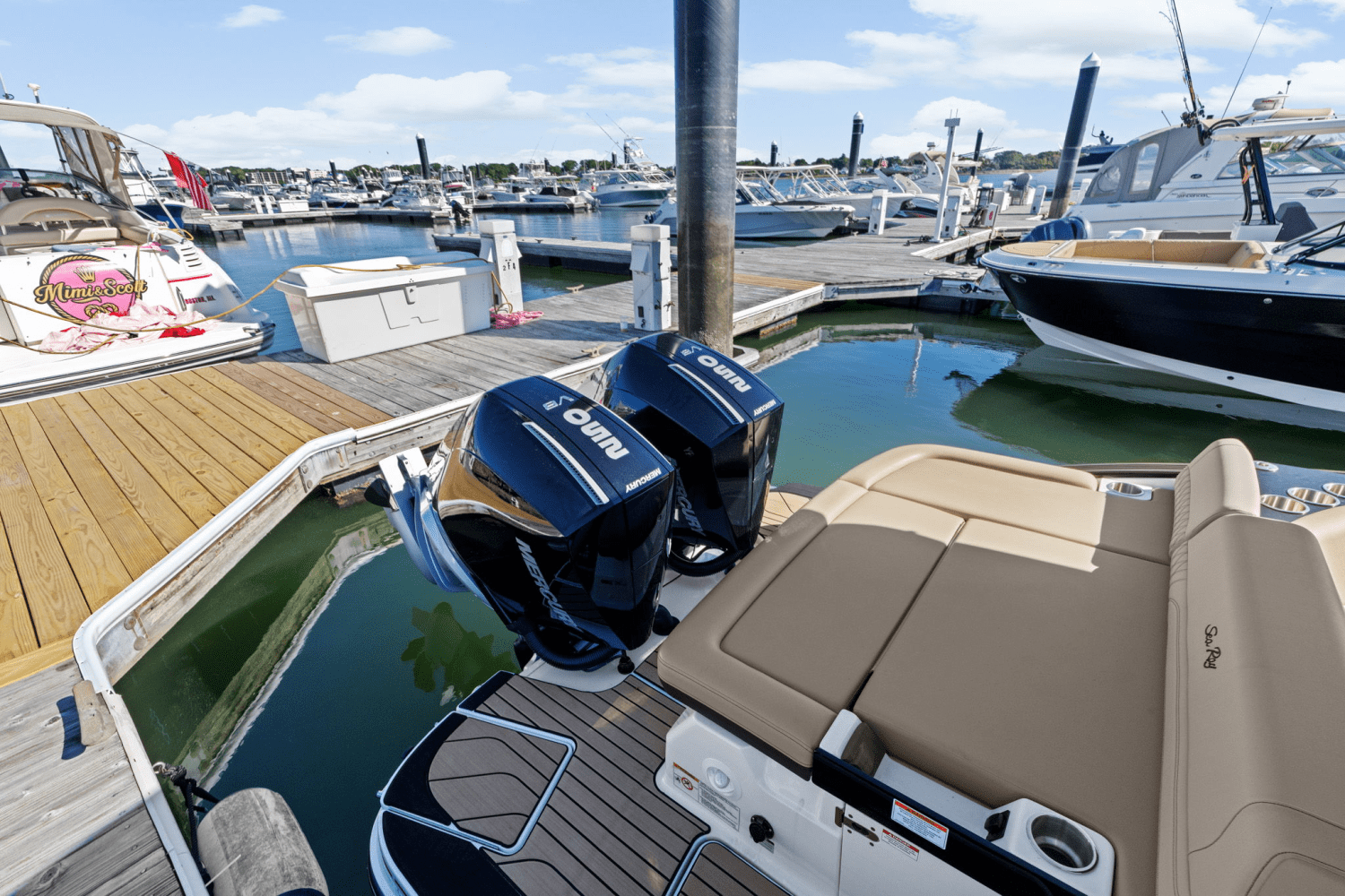 Slide: The Image of Sea Ray SLX 280 2025 - 7