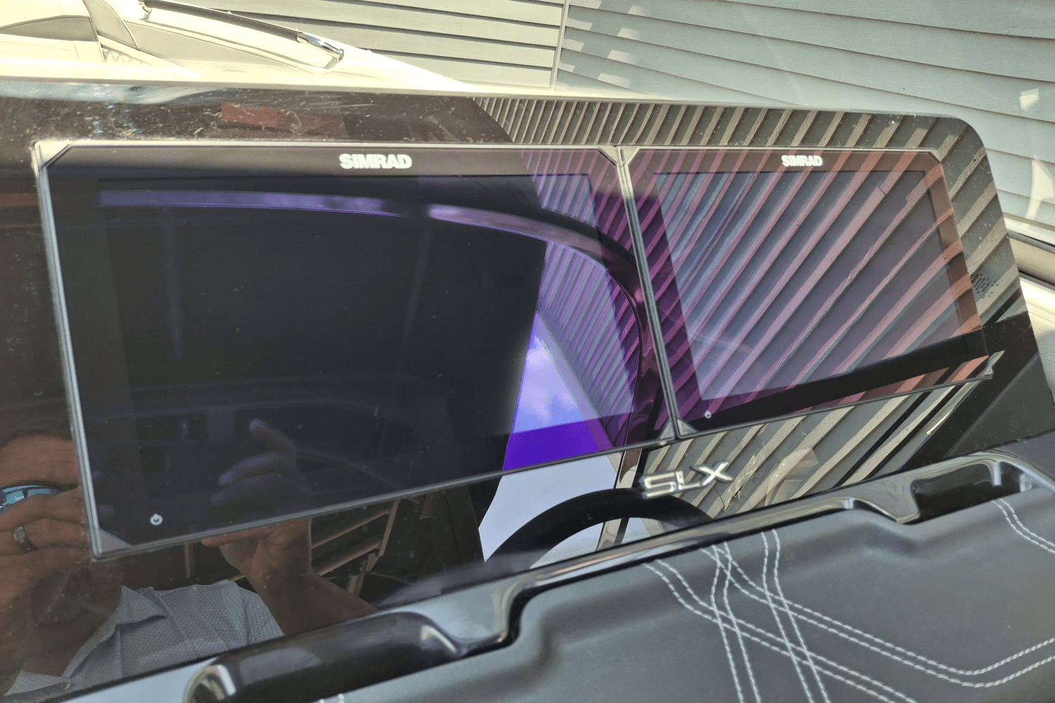 Slide: The Image of Sea Ray SLX 280 Outboard 2026 - 12