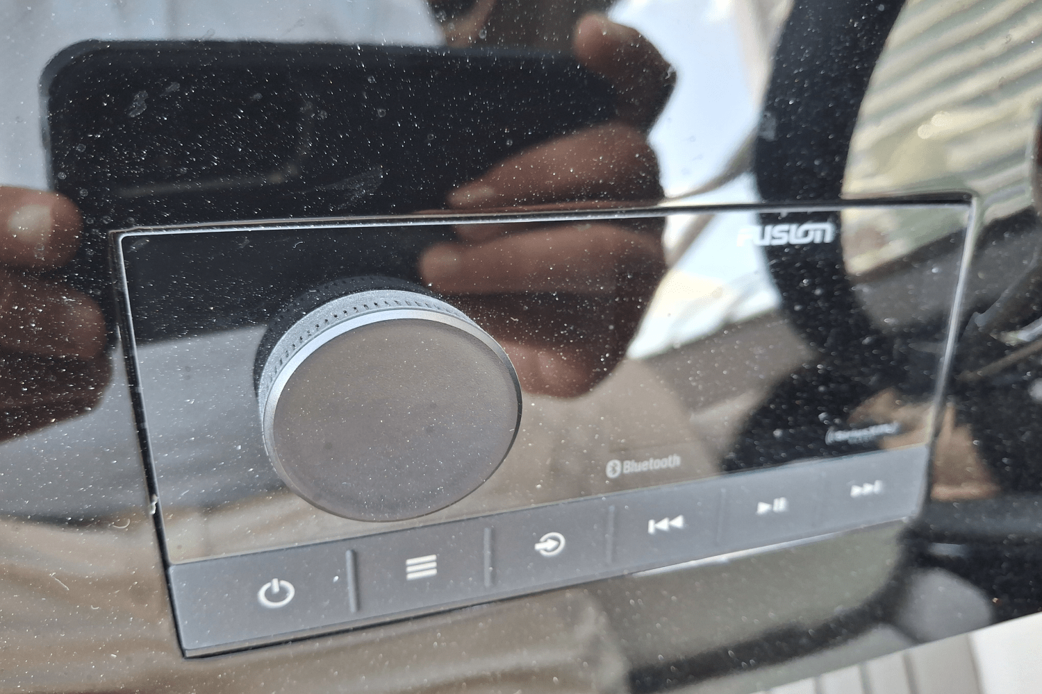 Slide: The Image of Sea Ray SLX 280 Outboard 2026 - 16