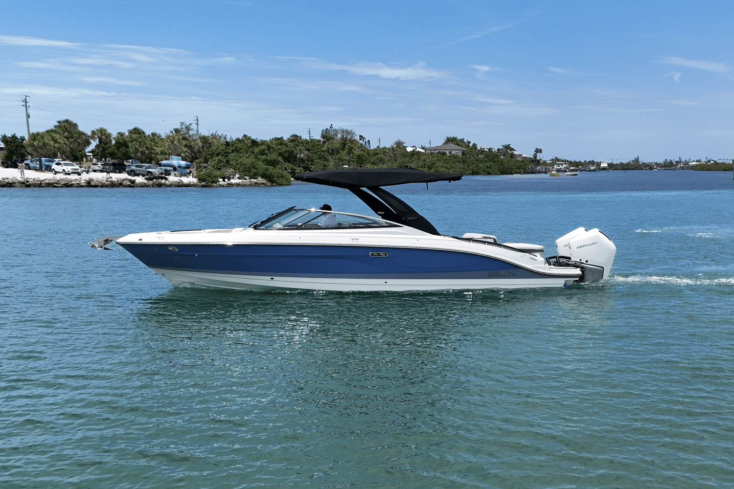 Slide: The Image of Sea Ray SLX 280 Outboard 2026 - 2