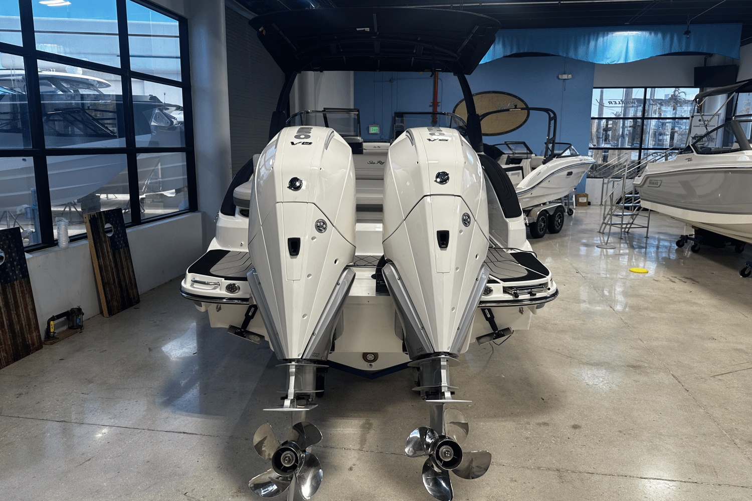 Slide: The Image of Sea Ray SLX 280 Outboard 2026 - 3