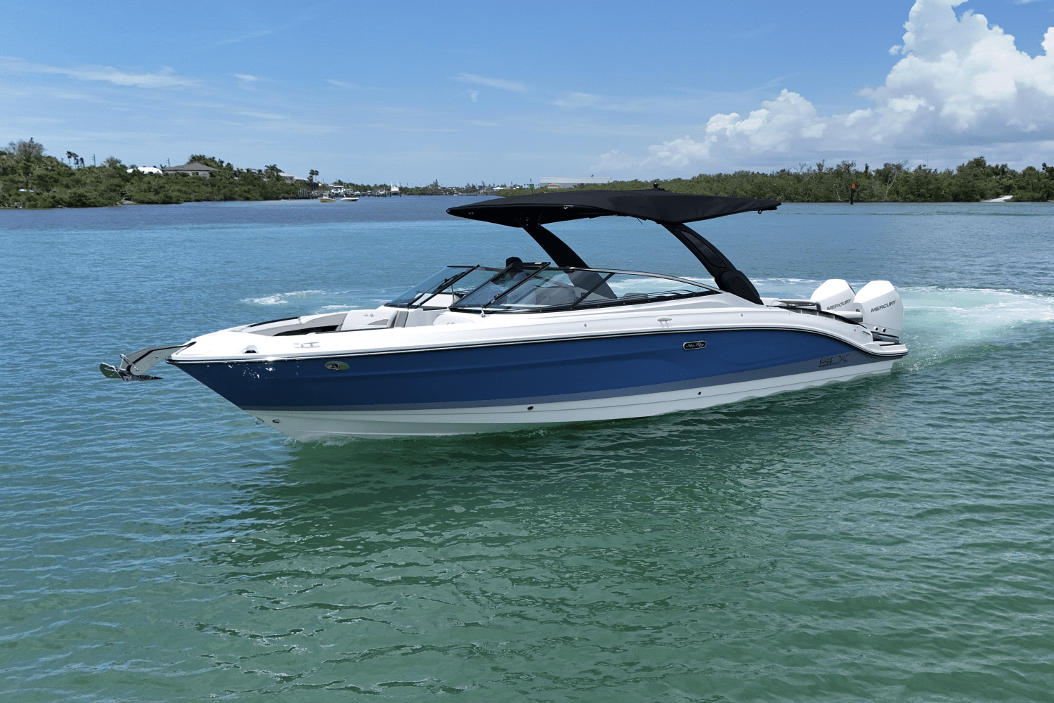 Slide: The Image of Sea Ray SLX 280 Outboard 2026 - 3
