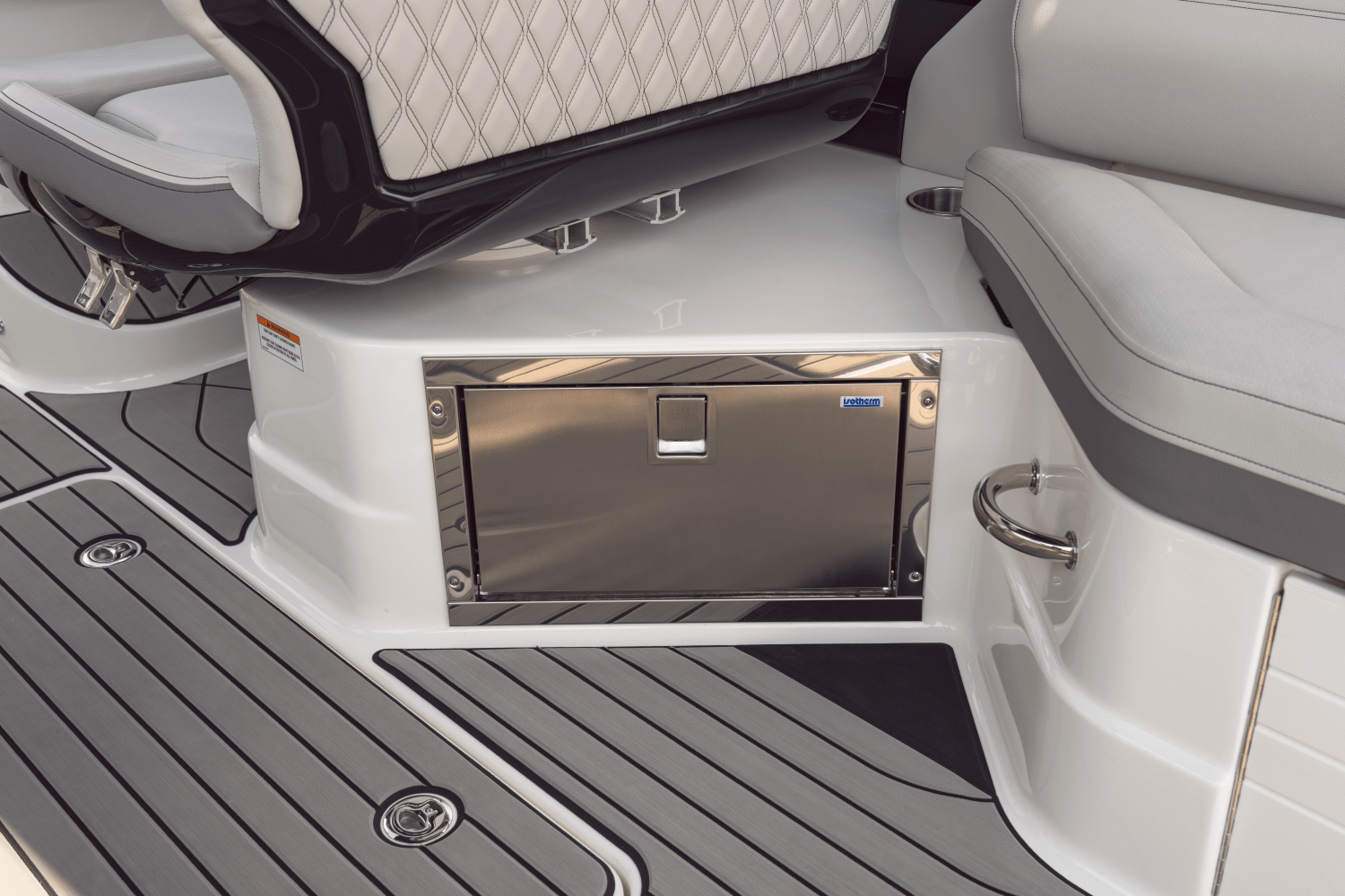 Slide: The Image of Sea Ray SLX 280 Outboard 2026 - 32