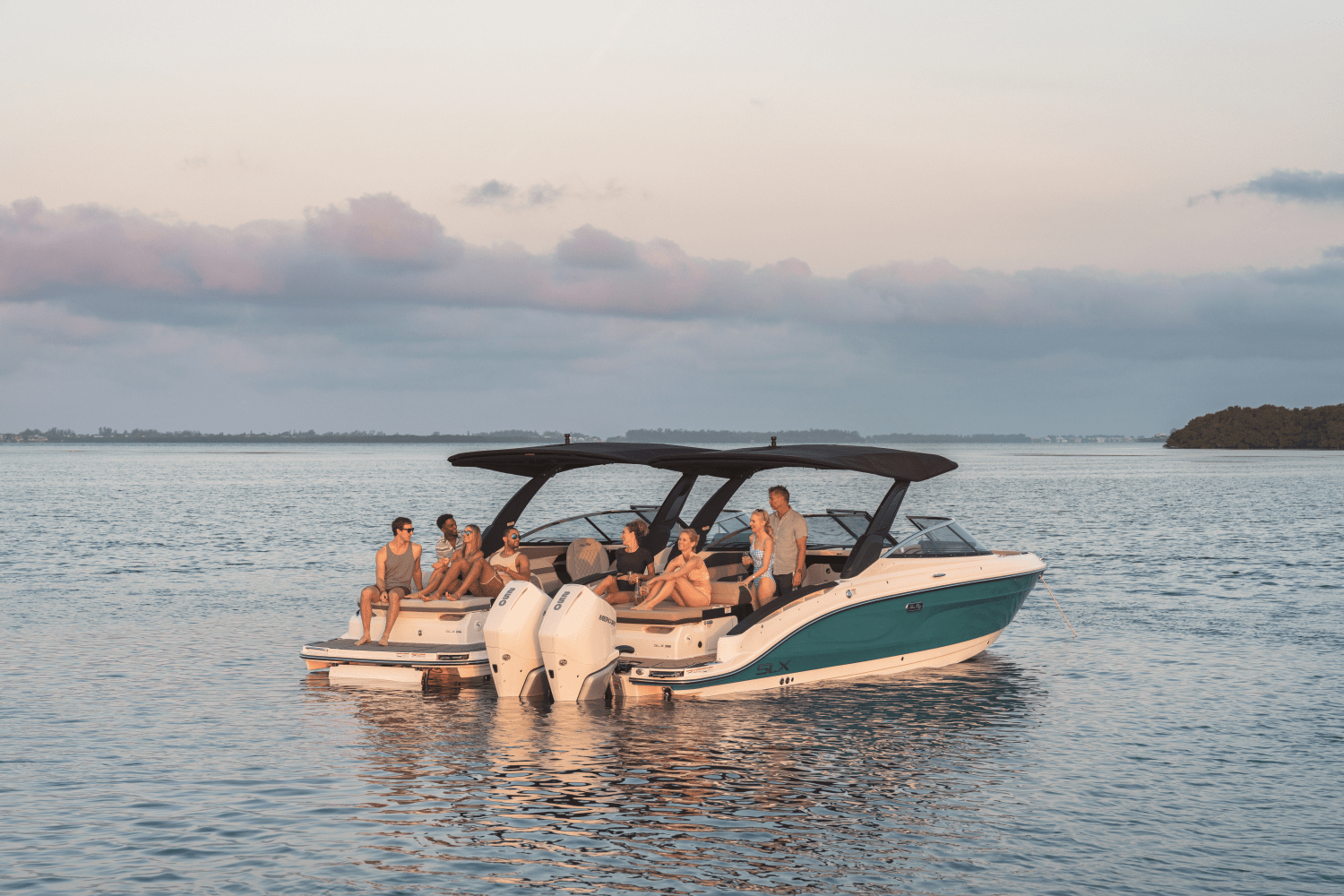 Slide: The Image of Sea Ray SLX 280 Outboard 2026 - 34