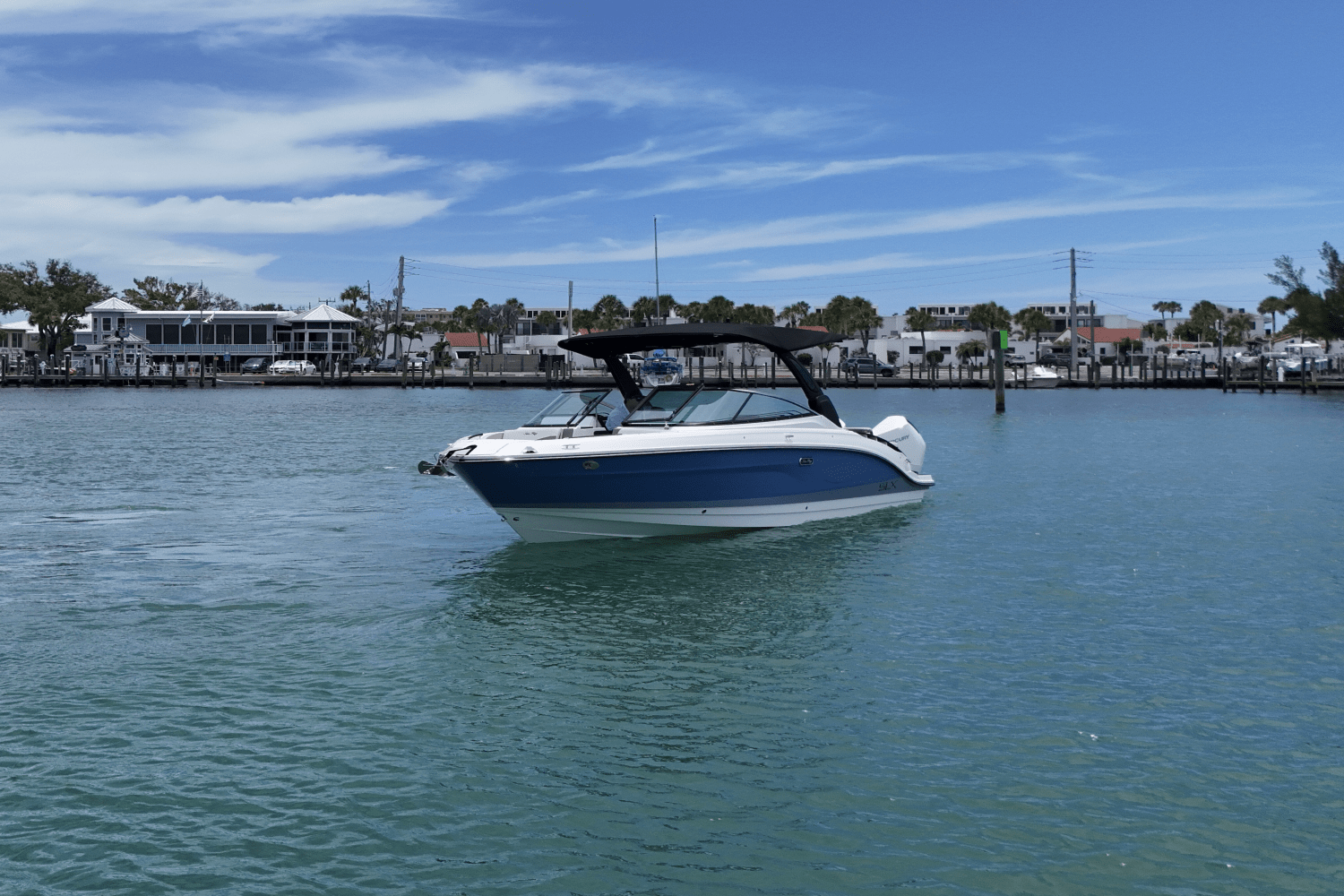 Slide: The Image of Sea Ray SLX 280 Outboard 2026 - 39