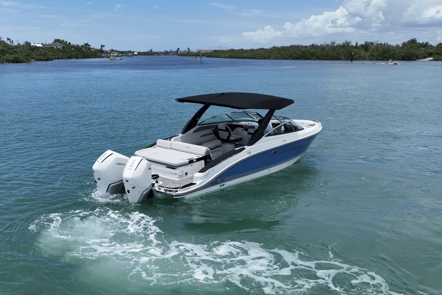 Slide: The Image of Sea Ray SLX 280 Outboard 2026 - 44