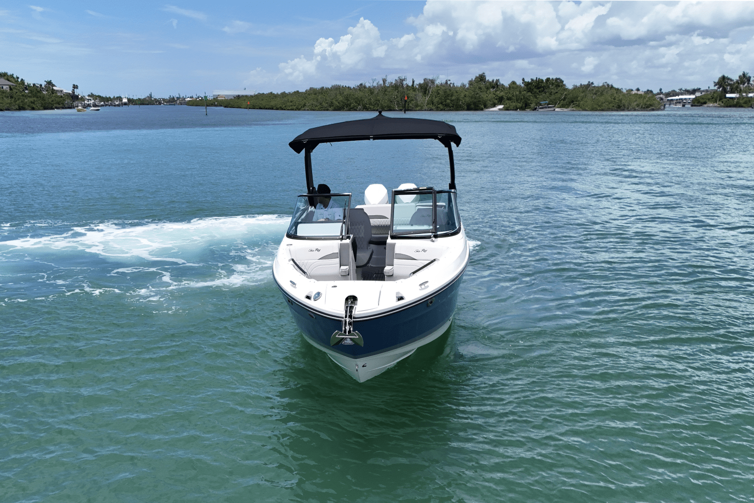 Slide: The Image of Sea Ray SLX 280 Outboard 2026 - 5