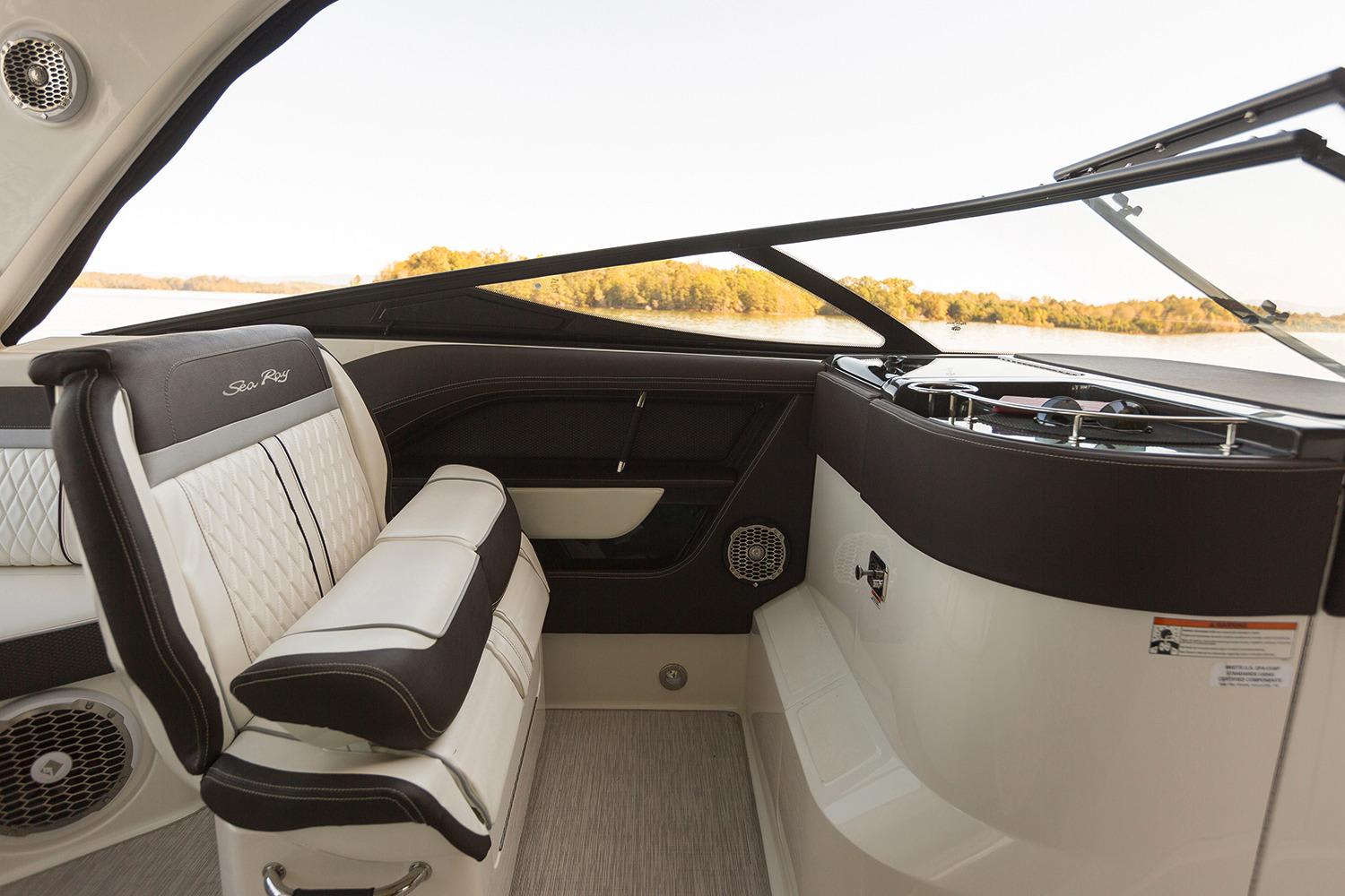 Slide: The Image of Sea Ray SLX 310 OB 2017 - 6