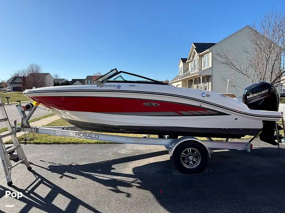 Slide: The Image of Sea Ray SPX 190 2017 - 15284285