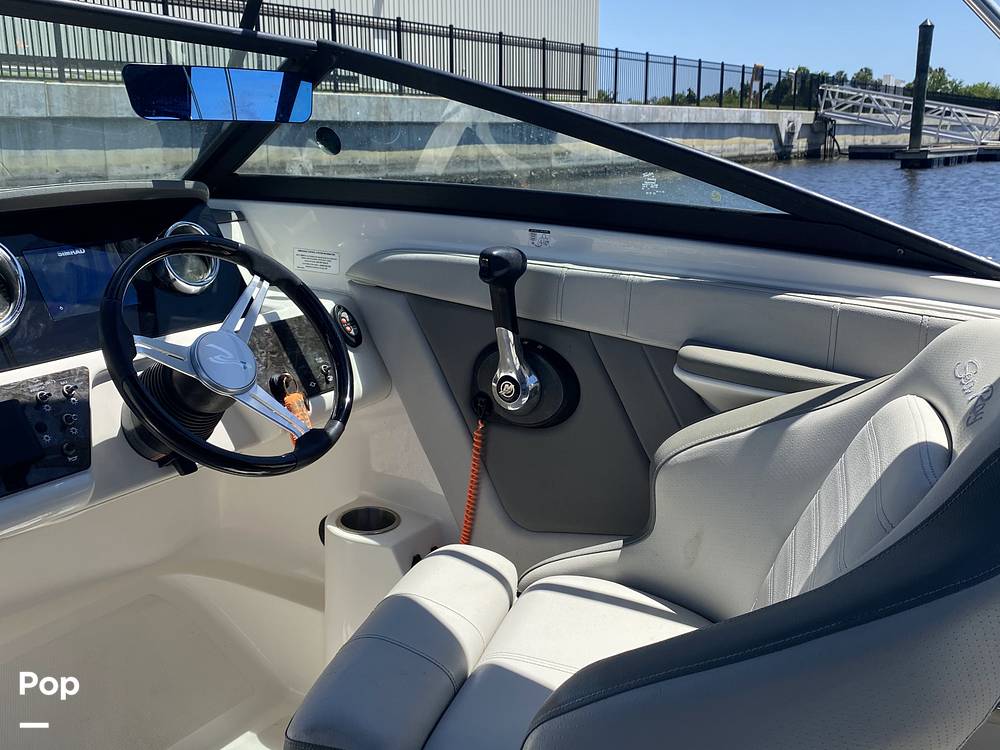 Slide: The Image of Sea Ray SPX 190 2020 - 15469532